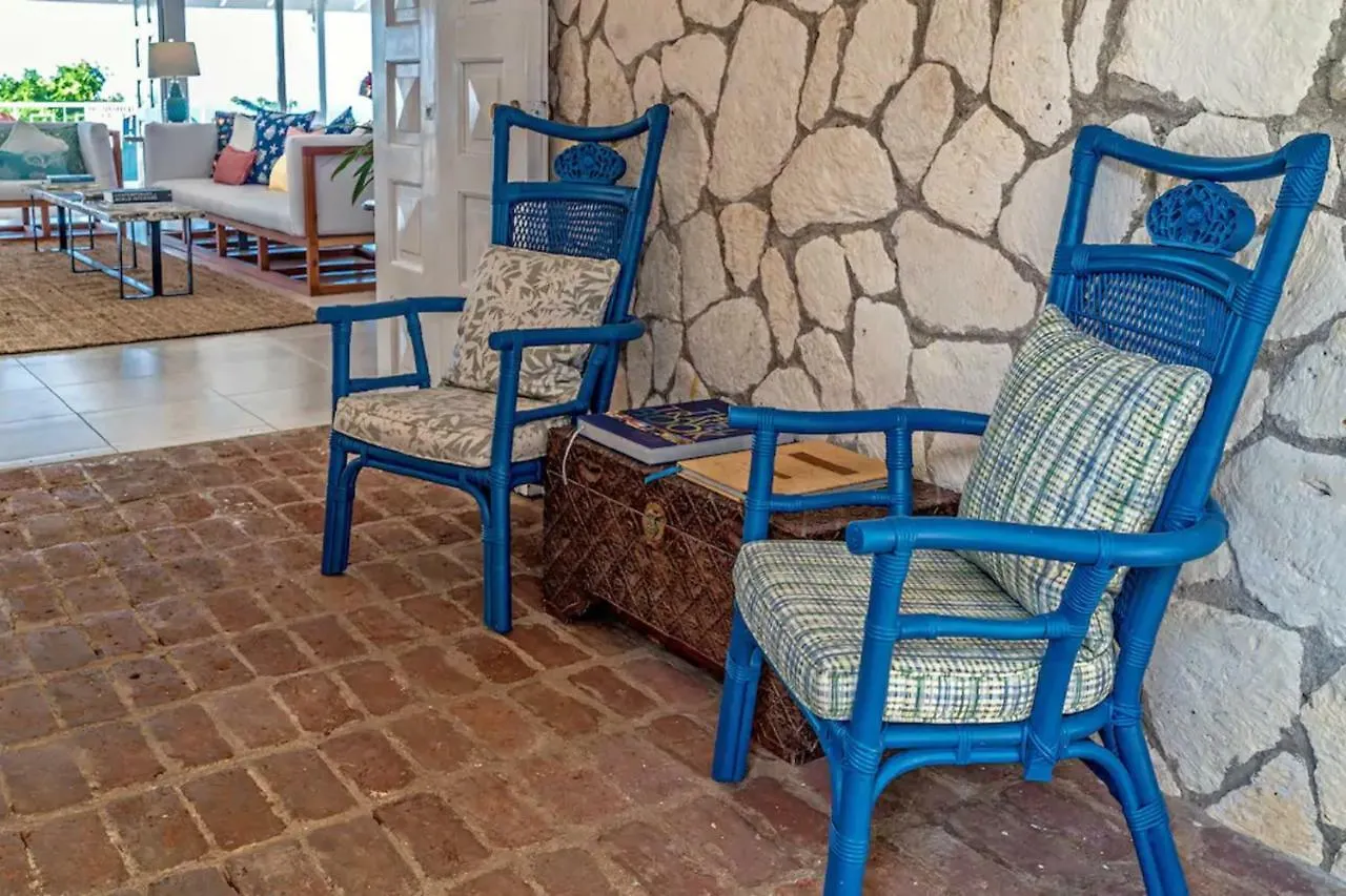 Magnificent 5-Bedroom Estate Villa, Sleeps 12 Montego Bay